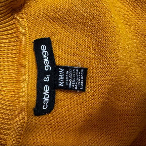 Cable & Gauge Mustard Yellow Turtleneck Sweater - Picture 6 of 7